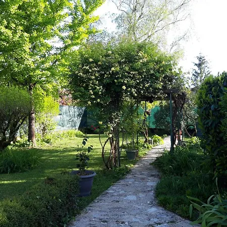 Appartamento Appartement Entier - Proche Gare, Espace Carat, Centre Ville